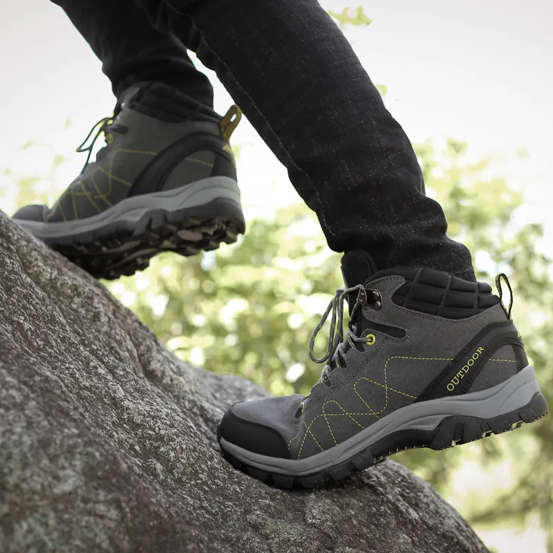 Winter High-top Velvet Outdoor Hiking Shoes Unisex Anti-slip Men's Climbing Boots Fashion Comfortable Warm Men Trekking Sneakers