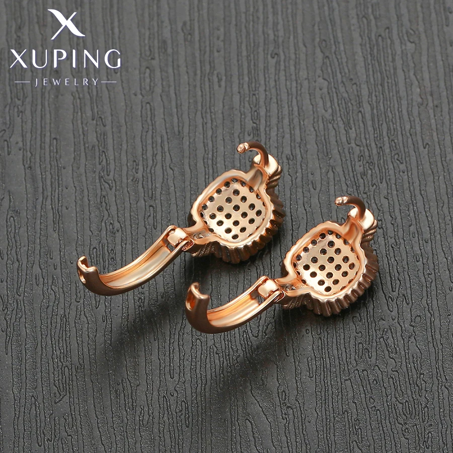 Xuping ювелирные изделия Новое поступление квадратные серьги Huggies золотого цвета