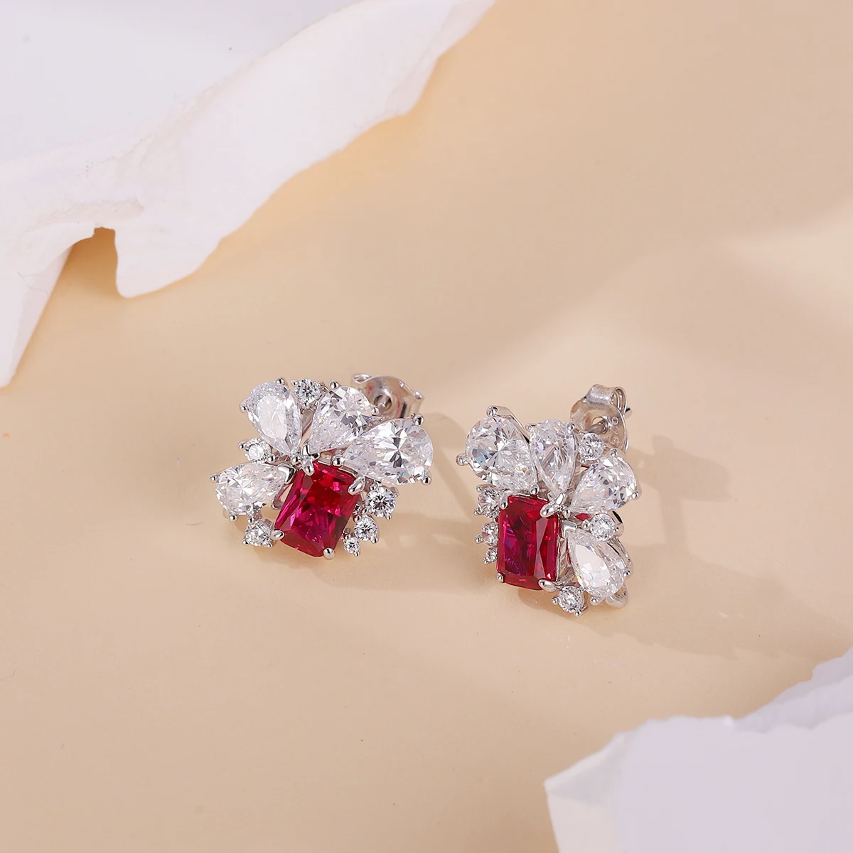 FRANKL S925 Красная Ранняя Весна Цветочная сцена Модные серьги-гвоздики для женщин