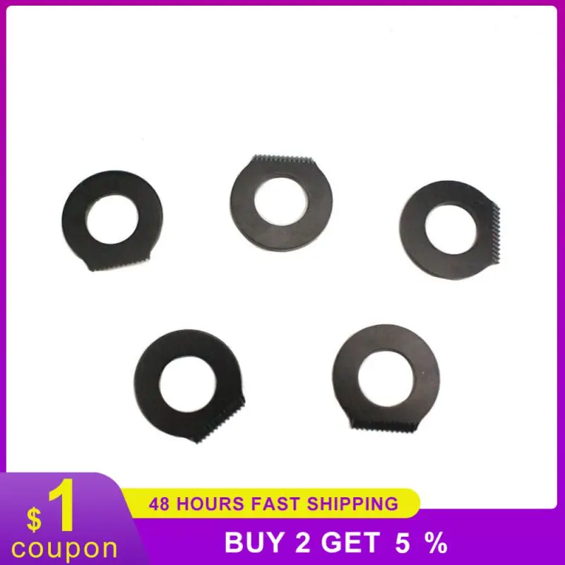 

5Pcs Scraper Round Eye Sports Outdoor Camping Hiking Survival Multi-function Flint Scraper Square Type Emergency Survival Tool