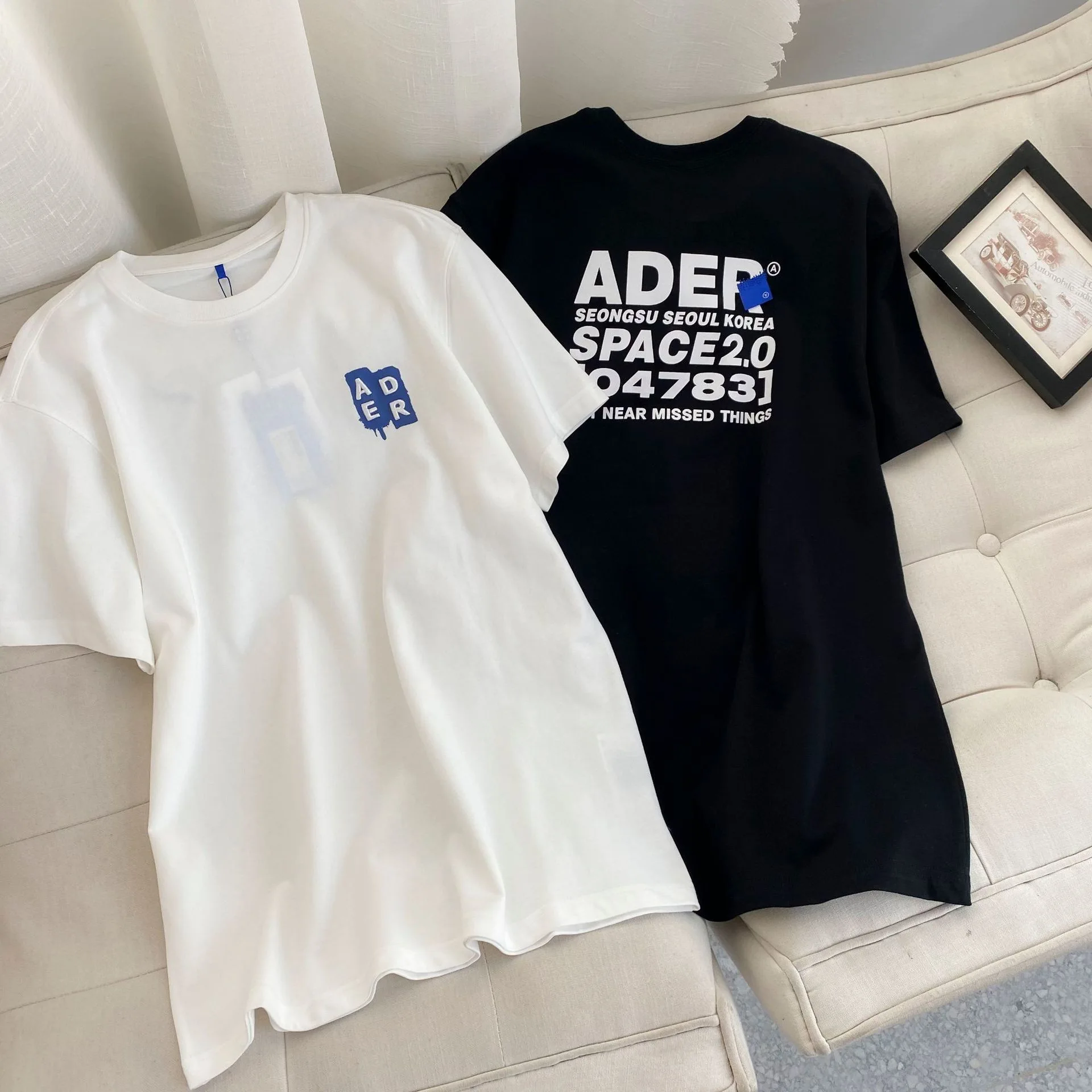 

Alphabet T shirt Summer 2023 Letter T-shirt Men's High Brand Korea Loose Men And Women Couples Short Sleeve Tees Tops