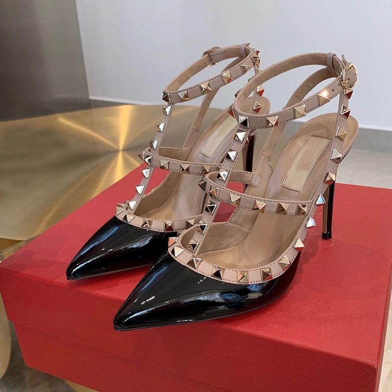 

Brand Rivet Sandals Women 10cm Fine Heel Real Leather Wedding Shoes Pointed Toe Stiletto Strap V Logo Mid Heel Bridal Shoes