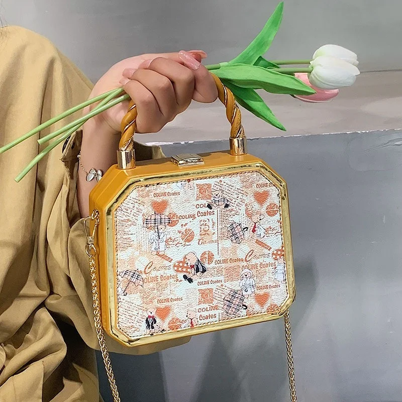 

2022 New Crossbody Bags Animal Designer Handbags Free Shipping Hand Bags Female Niche Design High Quality Box Bag Clucthes Party