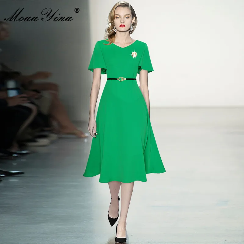 

Fashion Designer dress Summer Women's Dress Short sleeve Brooches Sashes Casual Solid Dresses