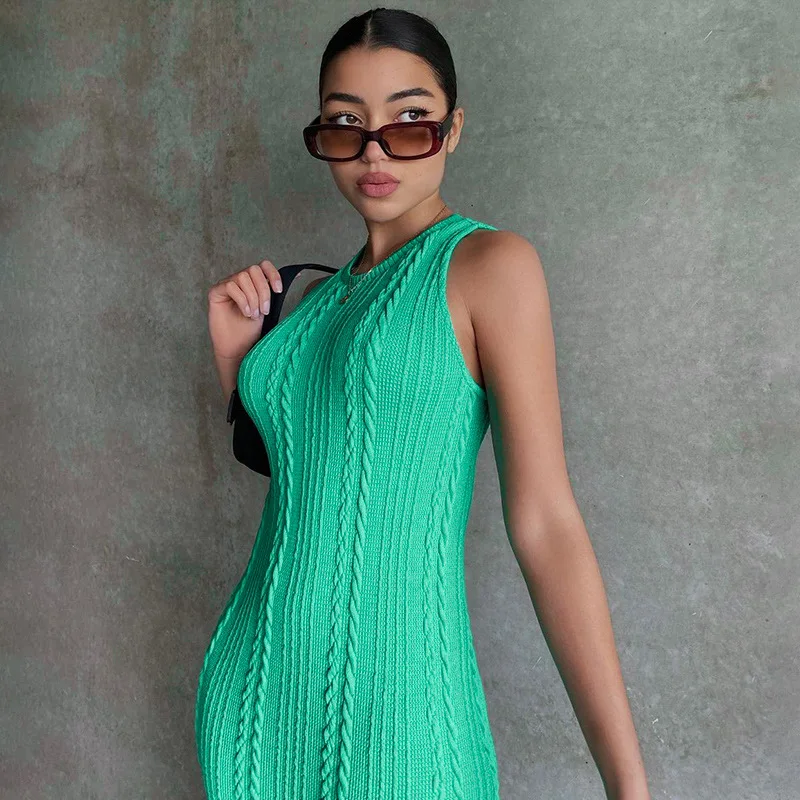 

Women's 2022 New Spring Fashion Round Collar Repair Knitting Sleeveless Bag Hip Dress