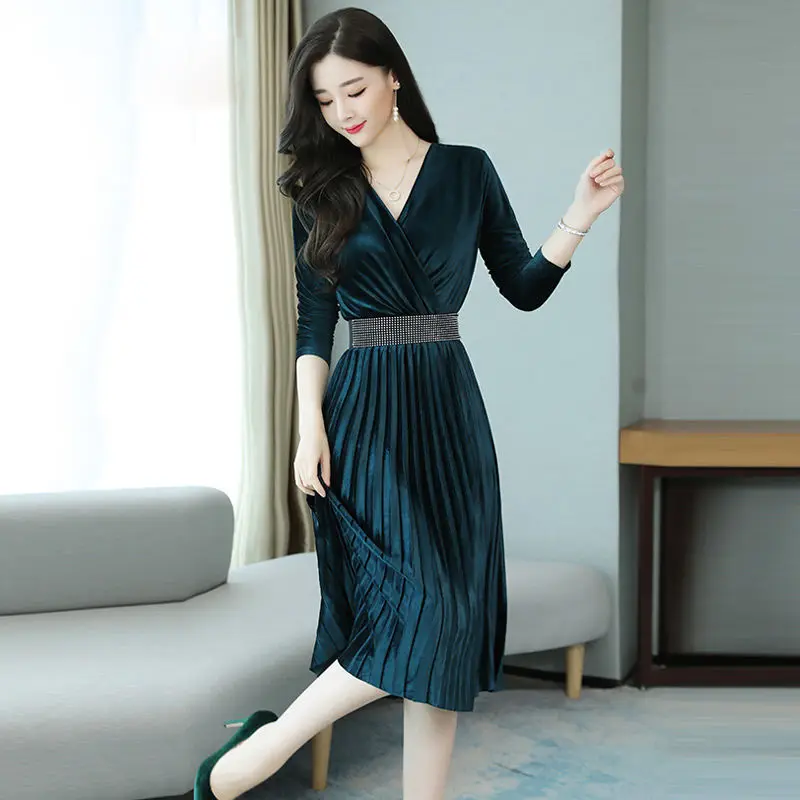 

Женское длинное платье с V-образным вырезом, длинным рукавом