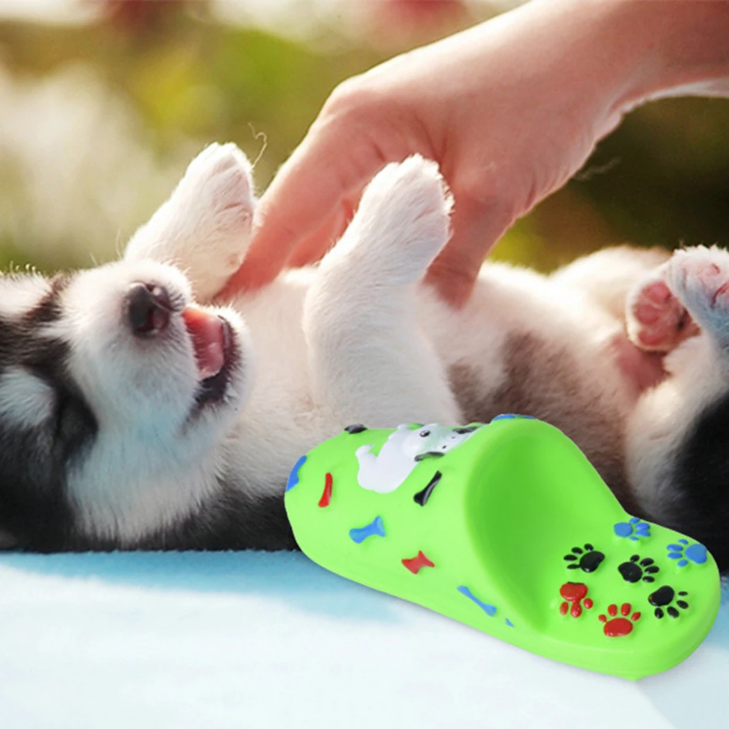 

Puppy Slipper Toy Cartoon Paw Dog Teething Toy Pet Squeaky Toy Fun Interactive Toy Dog Bite Sound Realistic Toy Random Color