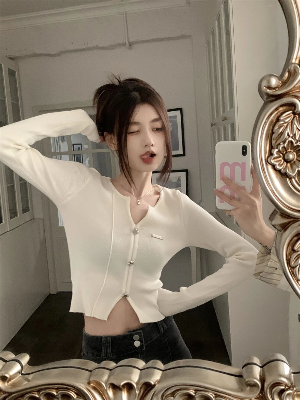 

Knitted V-Ncek Cardigan Women's Summe Y2k Korean Fashion Woman Sexy Sweaters Knitwears Tops