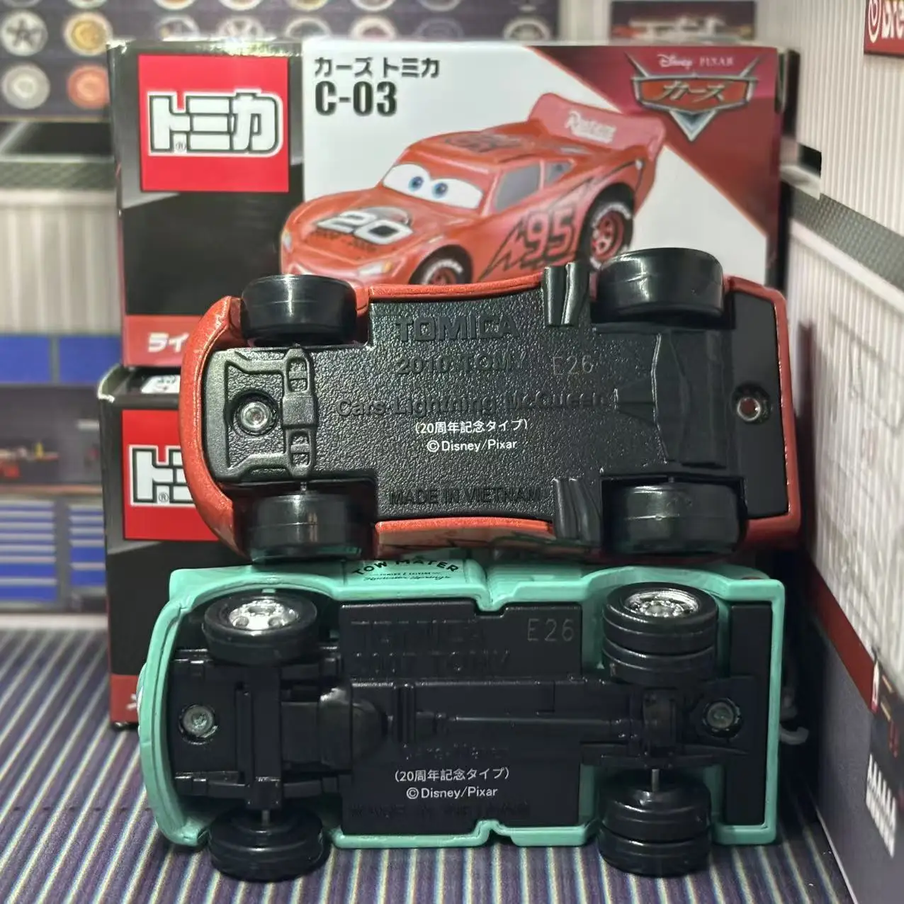 Takara Tomy Disney Cars Tomica C03 Lightning McQueen C14 Mater, специальное издание к 20-летию, металлическая мини-машинка для мальчиков (art.: 3920dc22dbd59) - 3920dc22dbd59