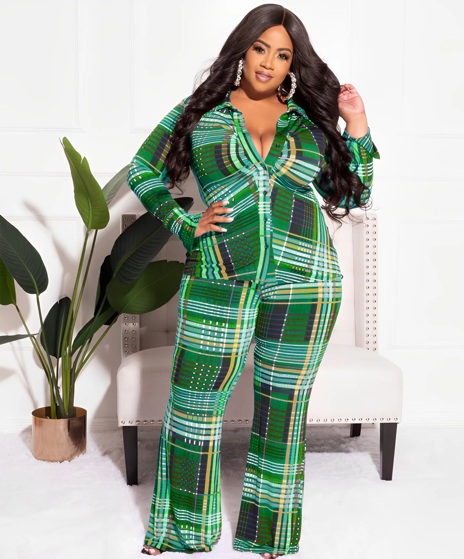 Рисунок 4 - Весенние женские комплекты 2023