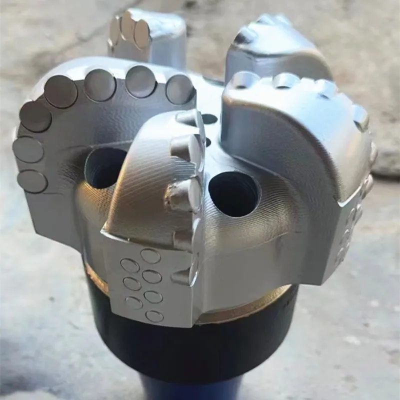Китайское заводское сверло PDC для горного бурения водяных скважин 215 мм 5 крыльев