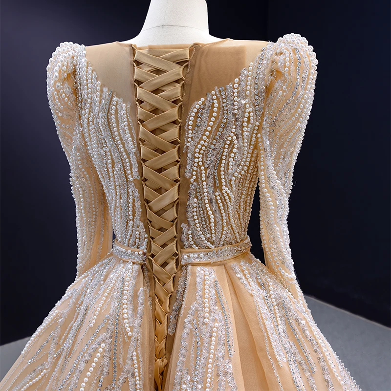 Рисунок 6 - Великолепное вечернее платье для невесты