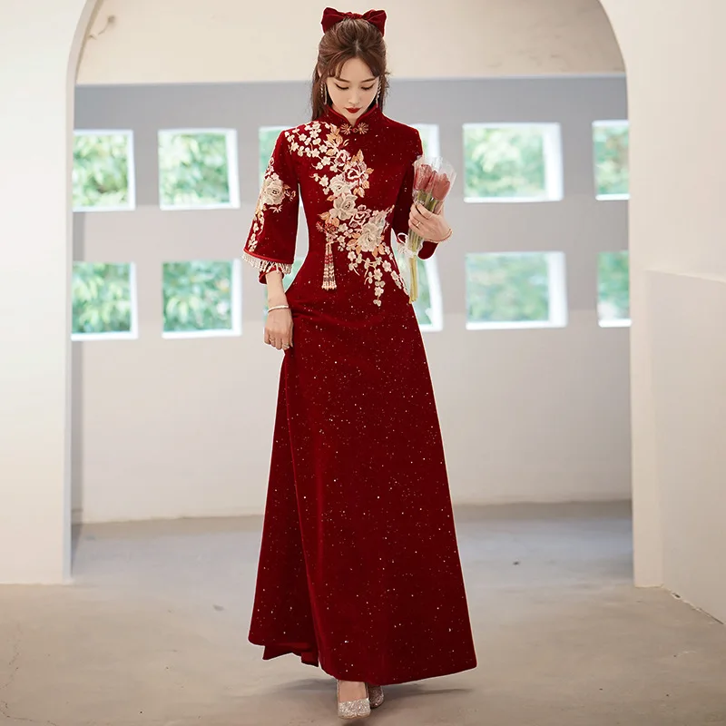 

Spring Summer Cheongsam Dress Modern Chinese Trational Red Lace Cheongsams Sequins Applique Qipao Vintage Oriental Wedding Party
