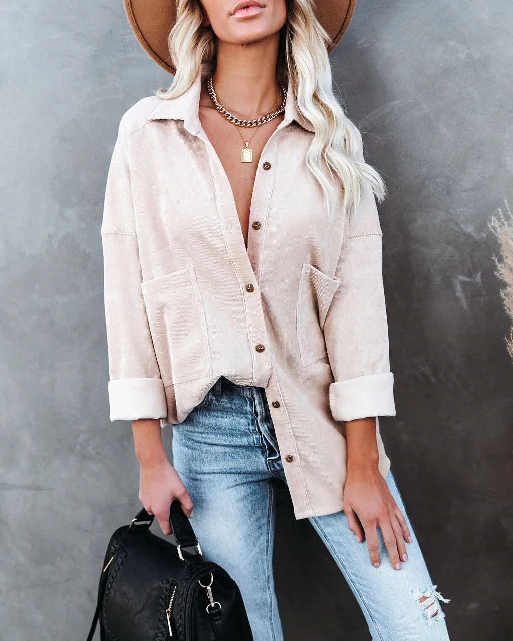 

2022 Autumn Coat Vintage Corduroy Jacket Women Loose Casual Solid Color Tunics Tops Elegant Ladies Lapel Collar Pockets Blouses