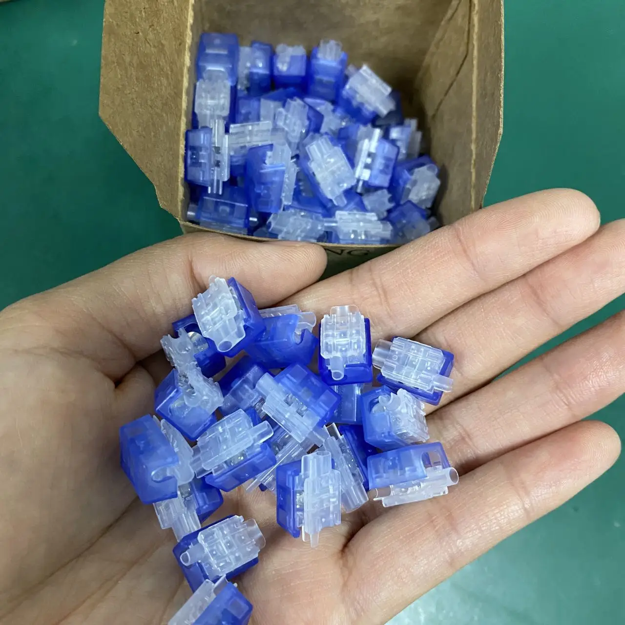 Original 100PCS 3M (CORNING ) Scotchlok UB2A K4 Wiring Subnet Wire Telephone Wire Crimp Terminal Fast Connector 0.4-0.9mm