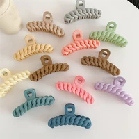 korea twist shark hair claw bath clip ponytail clip hair clips plastic hair crab barrette for women claw clip hair accessories