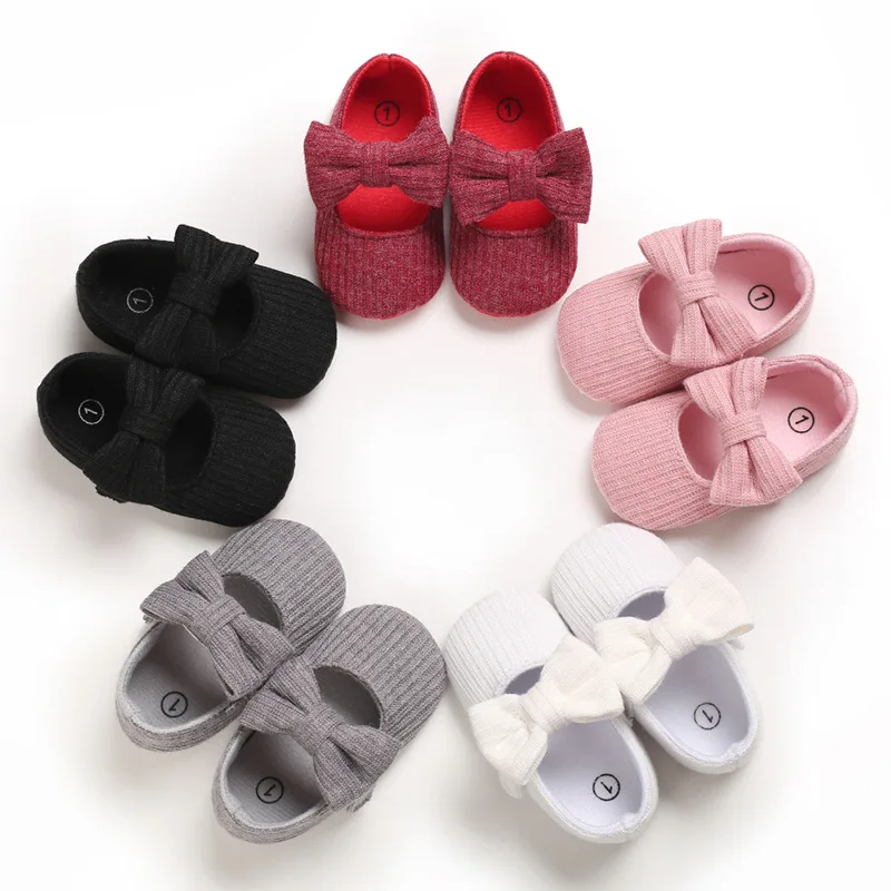 

2022 Spring and Autumn Newborn Baby Shoes 0-1 Year Old Baby Girl Soft Bottom Knitted Non Slip Breathable Princess Toddler Shoes