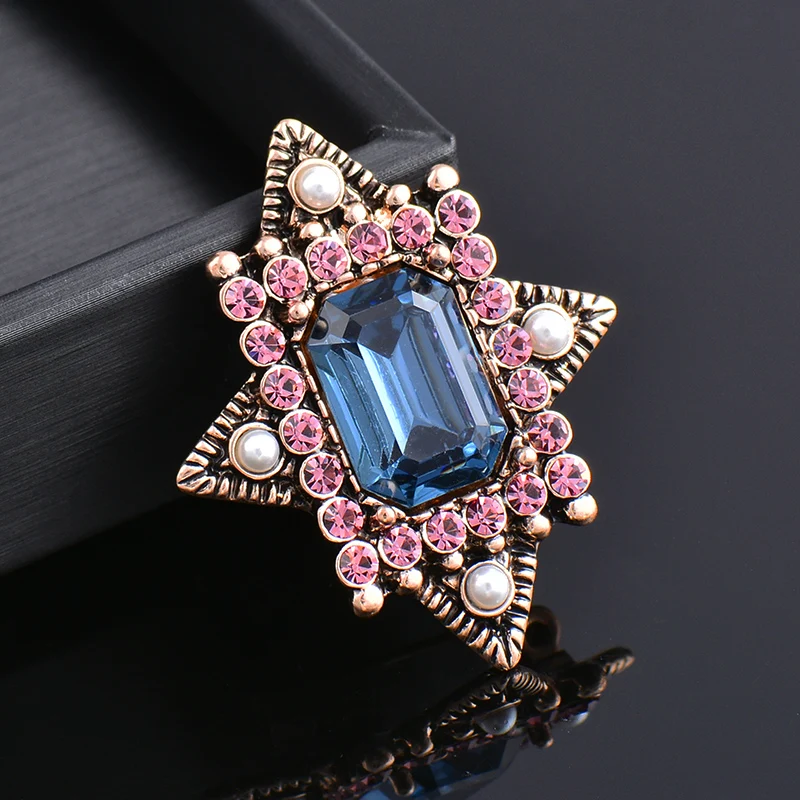 

KIOOZOL Court Style Star Brooch Micro Inlay Cubic Zirconia Square Blue Red Crystal For Women Vintage Jewelry 201 KO1