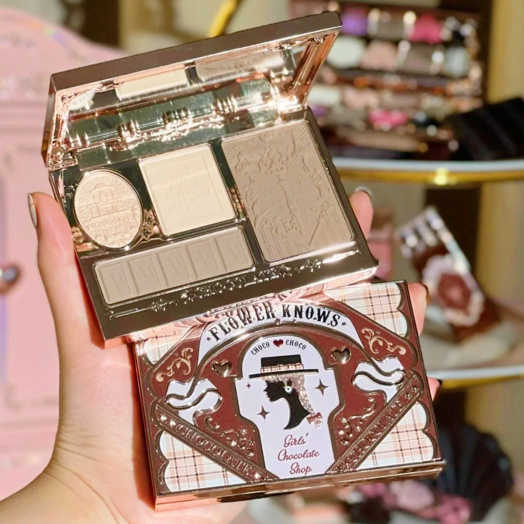 Flower Knows Chocolate Shop Relief Highlighter Contour Bronzer Palette 16 г