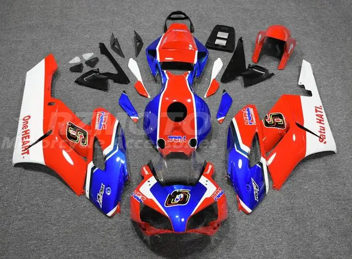 

Комплект обтекателей для мотоцикла HONDA CBR1000RR 2004 2005 04 05