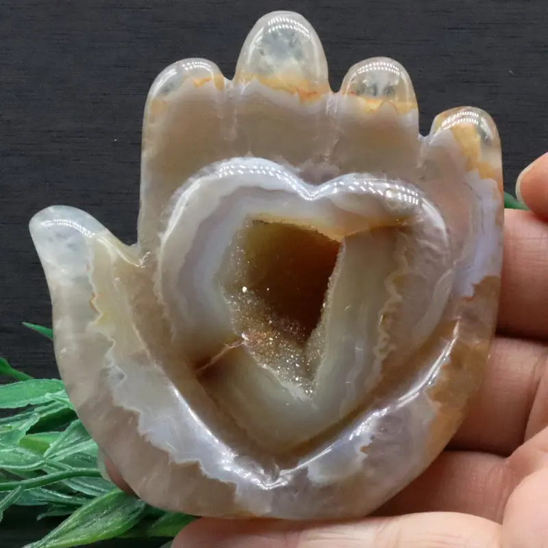

3inch 109g Natural Agate Geode Hand-Carved Hand Statue Home Feng Shui Decoration