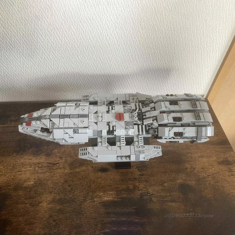 Фото Модель линкора MOC Space War 2004, Battlestar Pegasus, космический корабль, строительные блоки, модель DIY, набор кирпичей для сборки, игрушки, подарки для детей №2