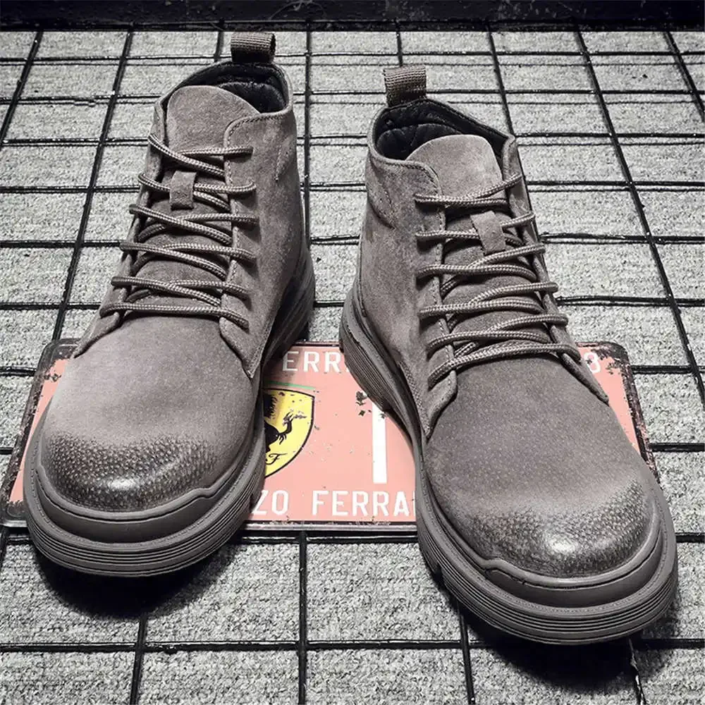 Белые кроссовки на низком каблуке увеличивающие рост мужские повседневные