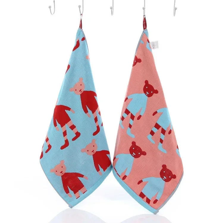 

Детское трехслойное марлевое полотенце из хлопка