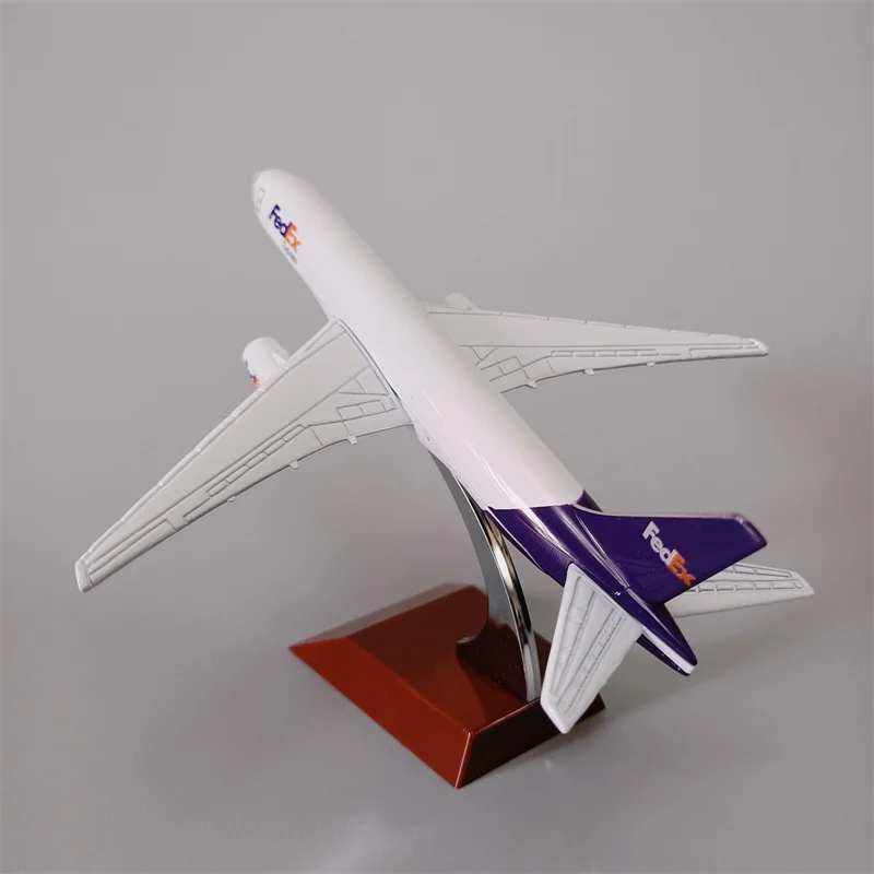 16 см воздушный FEDEX Экспресс B777 Boeing 777 дыхательные пути авиакомпаний металлический сплав модель самолета самолет литья под | Отзывы и видеообзор -1005002228299288