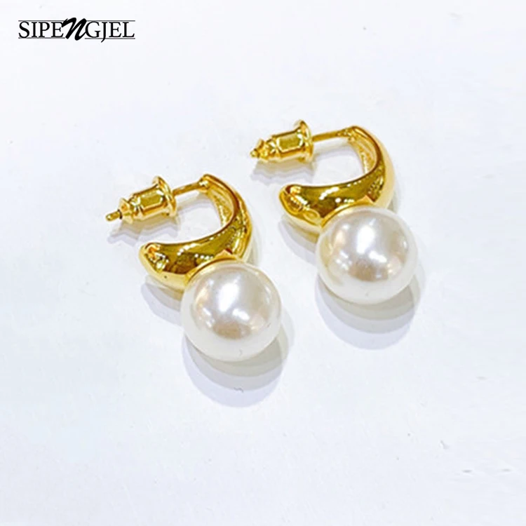 

SIPENGJEL Fashion Simple Elegant Gold Metal Natural Pearl Earrings Temperament Pearl Dangle Earrings for Women Wedding Jewelry