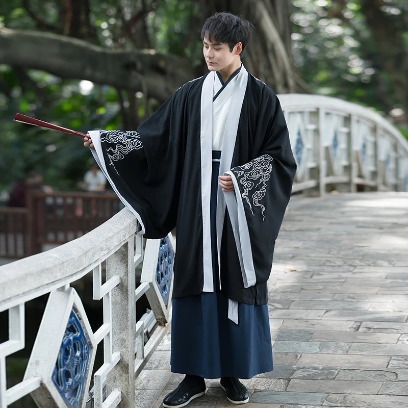 Китайская одежда для мужчин эпохи Минг династии в стиле древних фей и костюма рыцаря-ученого.