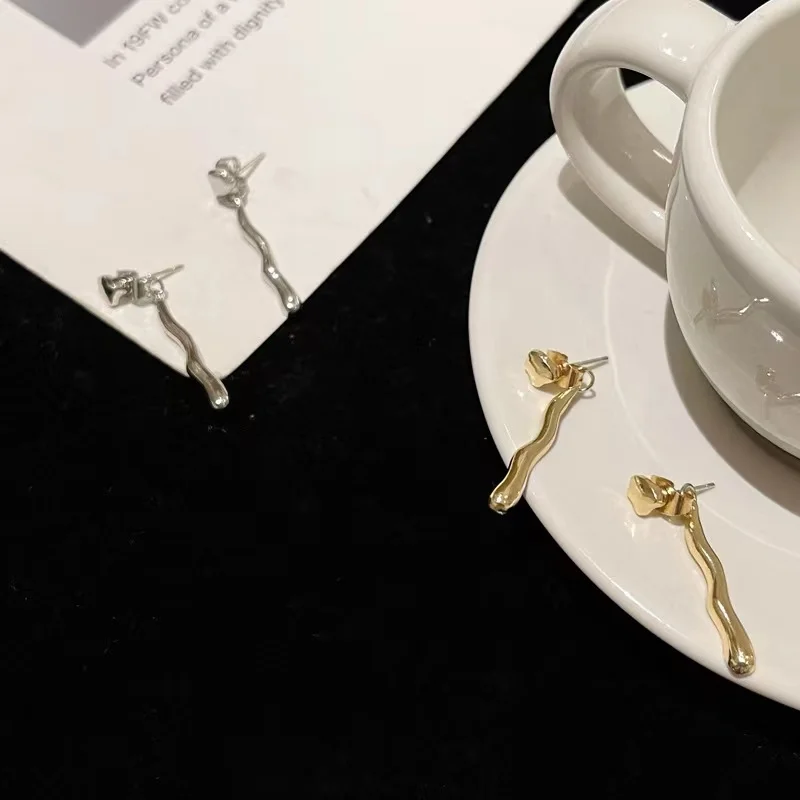 

Personalized Slotted Gold/Silver Stud Earrings For Women Girls Charm Luxury Metal Earrings Female Aesthetic Fashion Jewelry Gift