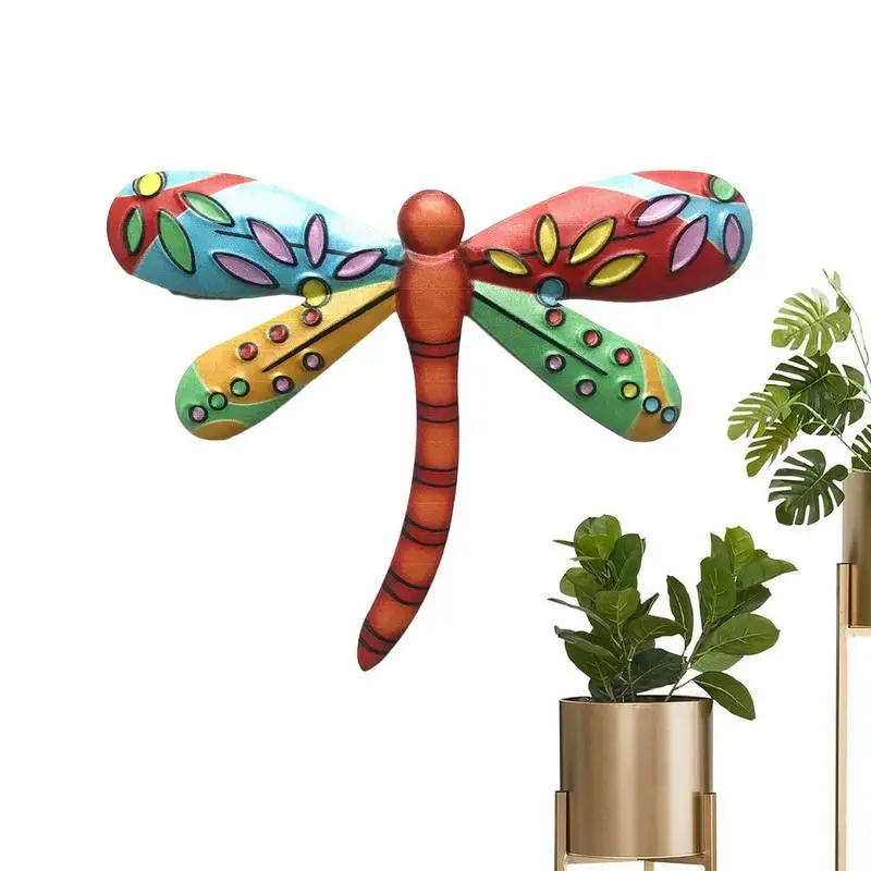 

Металлические настенные украшения Dragonfly, подвесные украшения для улицы, реалистичный настенный Декор для дома, спальни