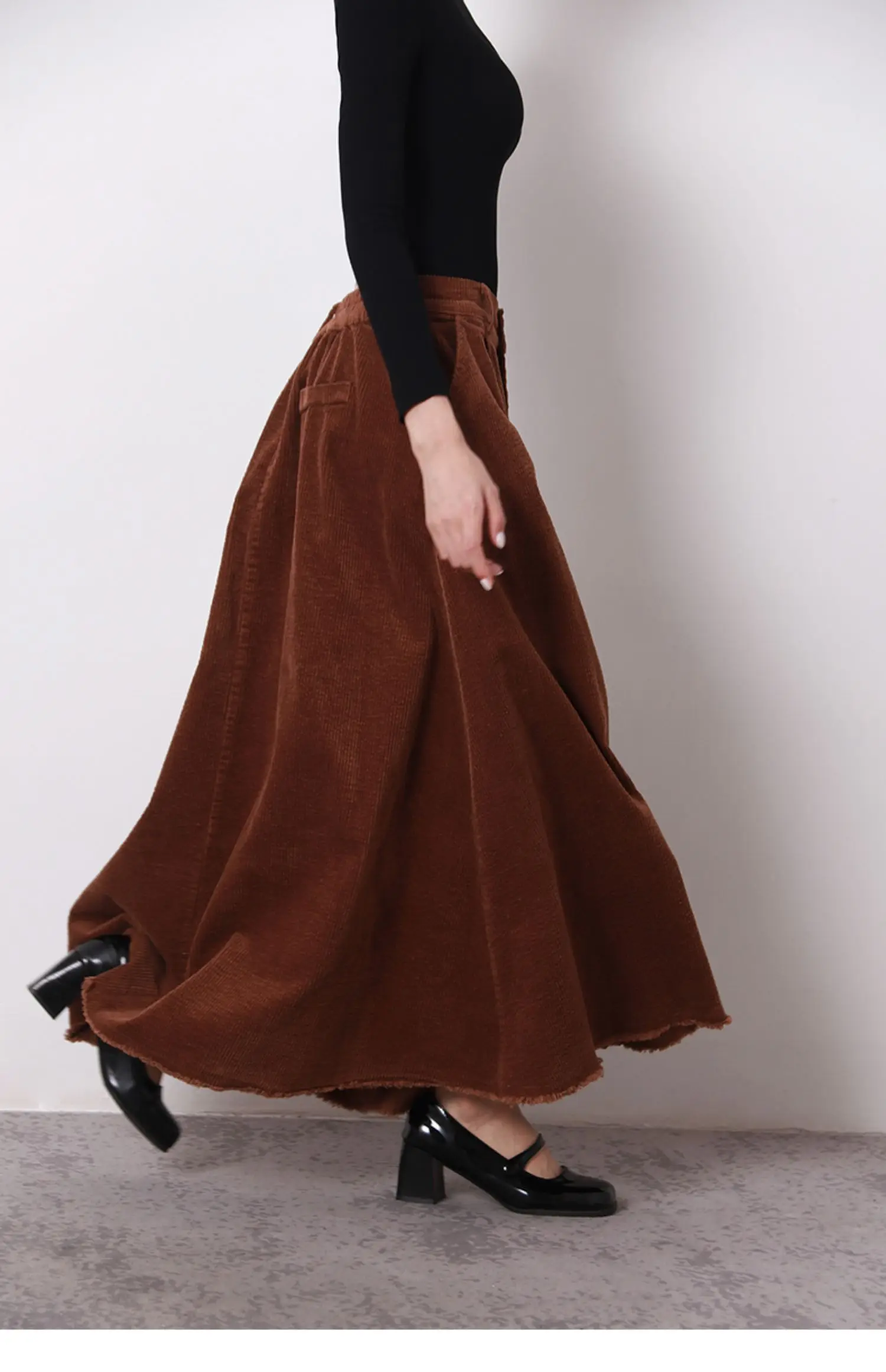 Женская плиссированная подиумная юбка розовая Базовая трапециевидная с