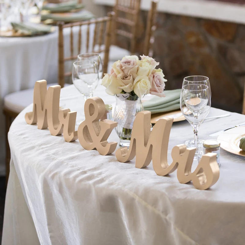 Wooden Mr and Mrs Sign Wedding Dinning Table Centerpieces Decorative Letter Wood Ornament Rustic Wedding Decorations Supplies