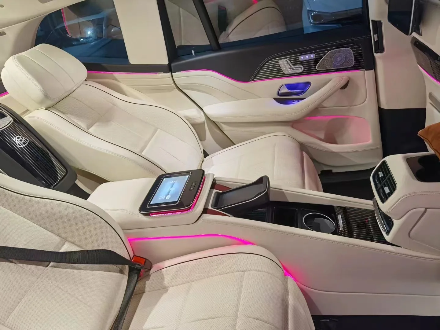 Mercedes Benz GLS 450 обновление GLS600 ритуальная версия запчастей роскошное