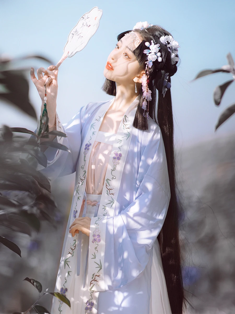 

2022 chinese hanfu dress exquisite embroidery hanfu cosplay costume vintage stage performance outfit traditional princess suit