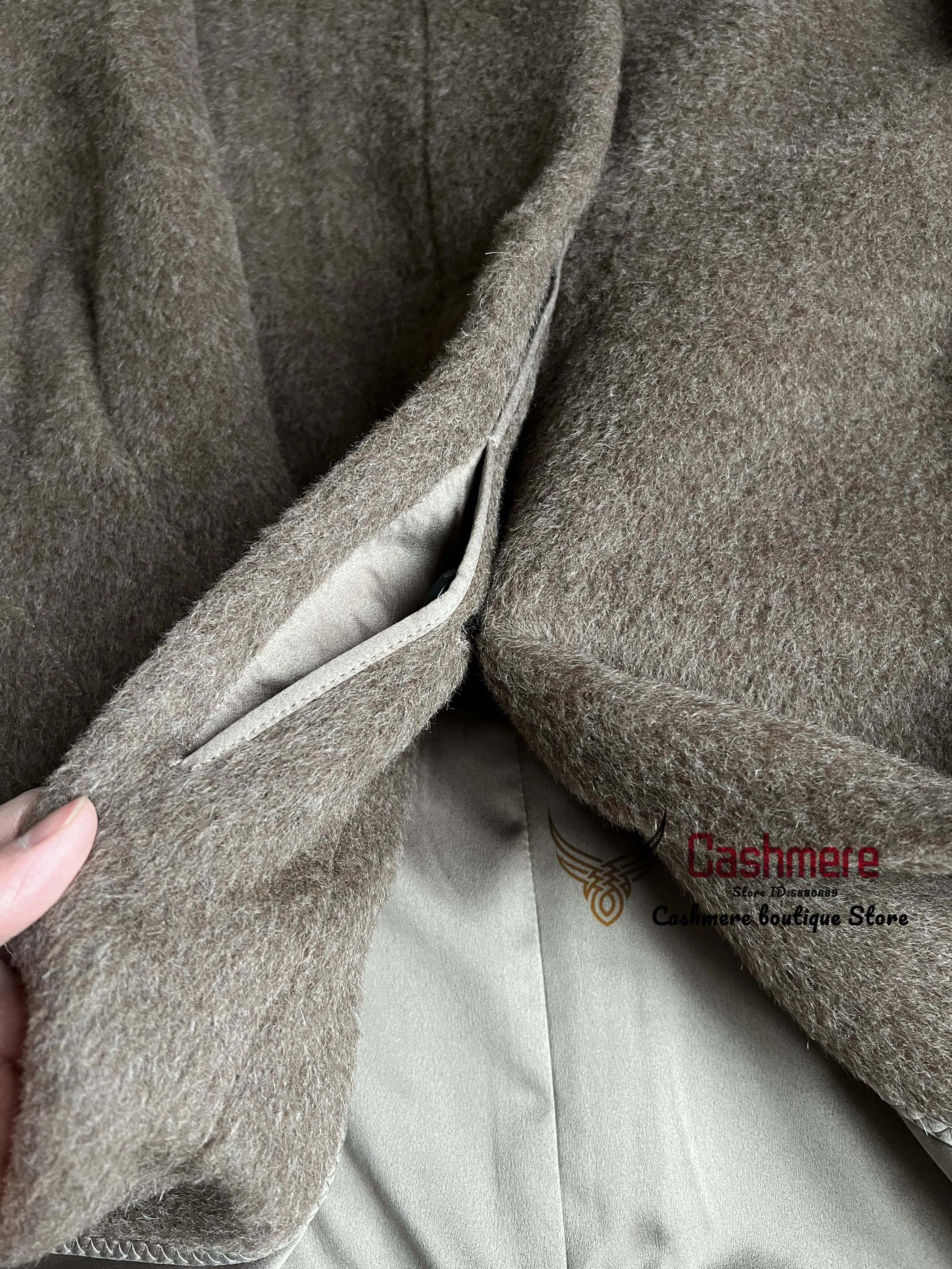 Зимнее пальто из альпаки женское однобортное черное шерстяное новинка 2024