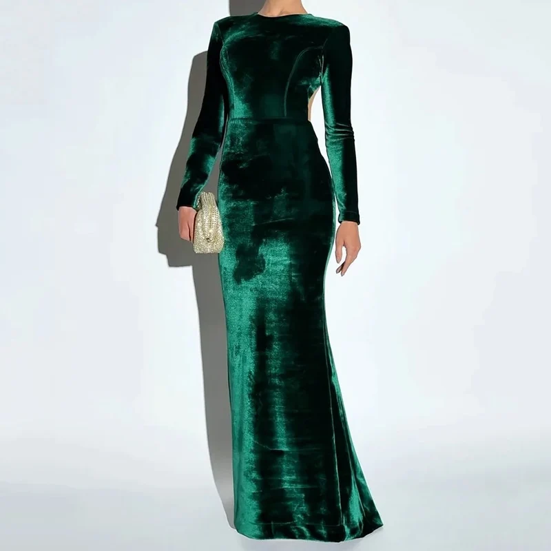 Женское однотонное платье с длинным рукавом