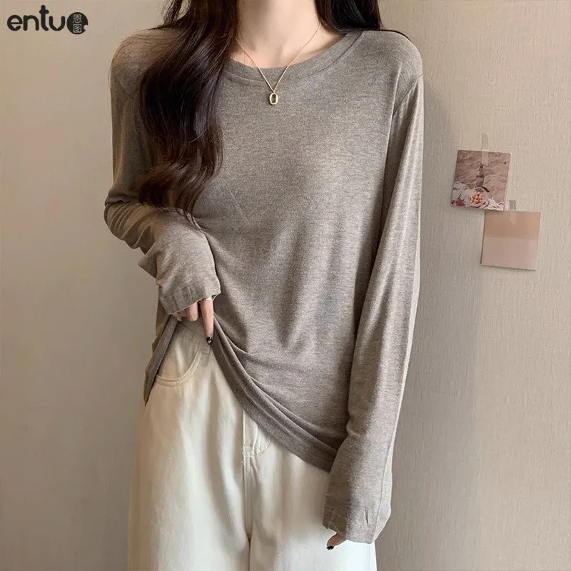 

Brand soft waxy facial mask spring autumn winter 2023 new loose long sleeved t-shirt women's simple bottom layer solid color top