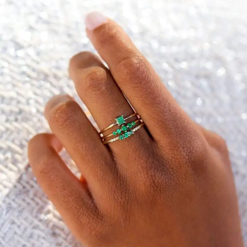 

S925 Sterling Silver Triple Emerald Diamond Ring - Unique and Elegant Jewelry for Women