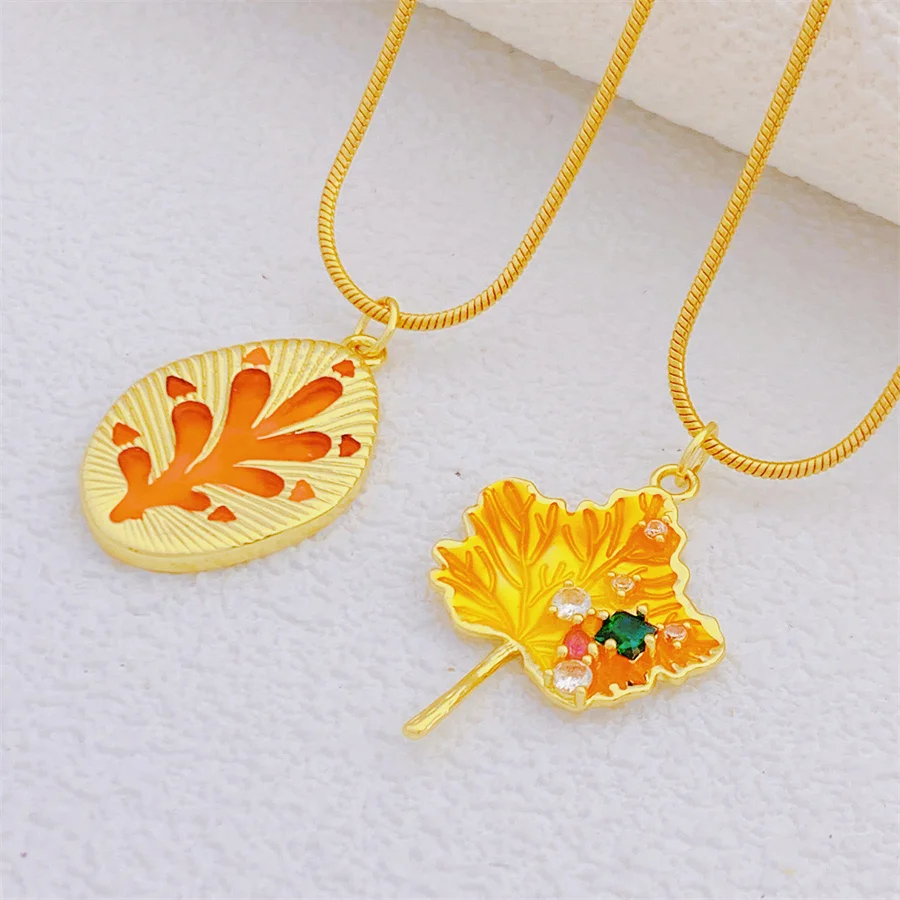 

Эмалированная подвеска в стиле панк из нержавеющей стали с красным Кленовым листом и кристаллами, ожерелье для женщин и девушек, новая трен...