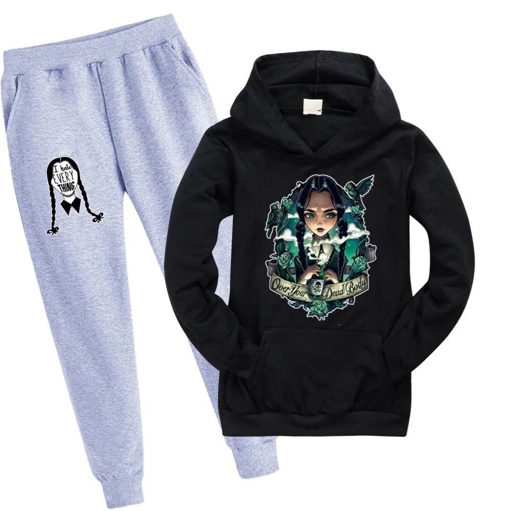 

Костюм детский спортивный из свитшота и брюк