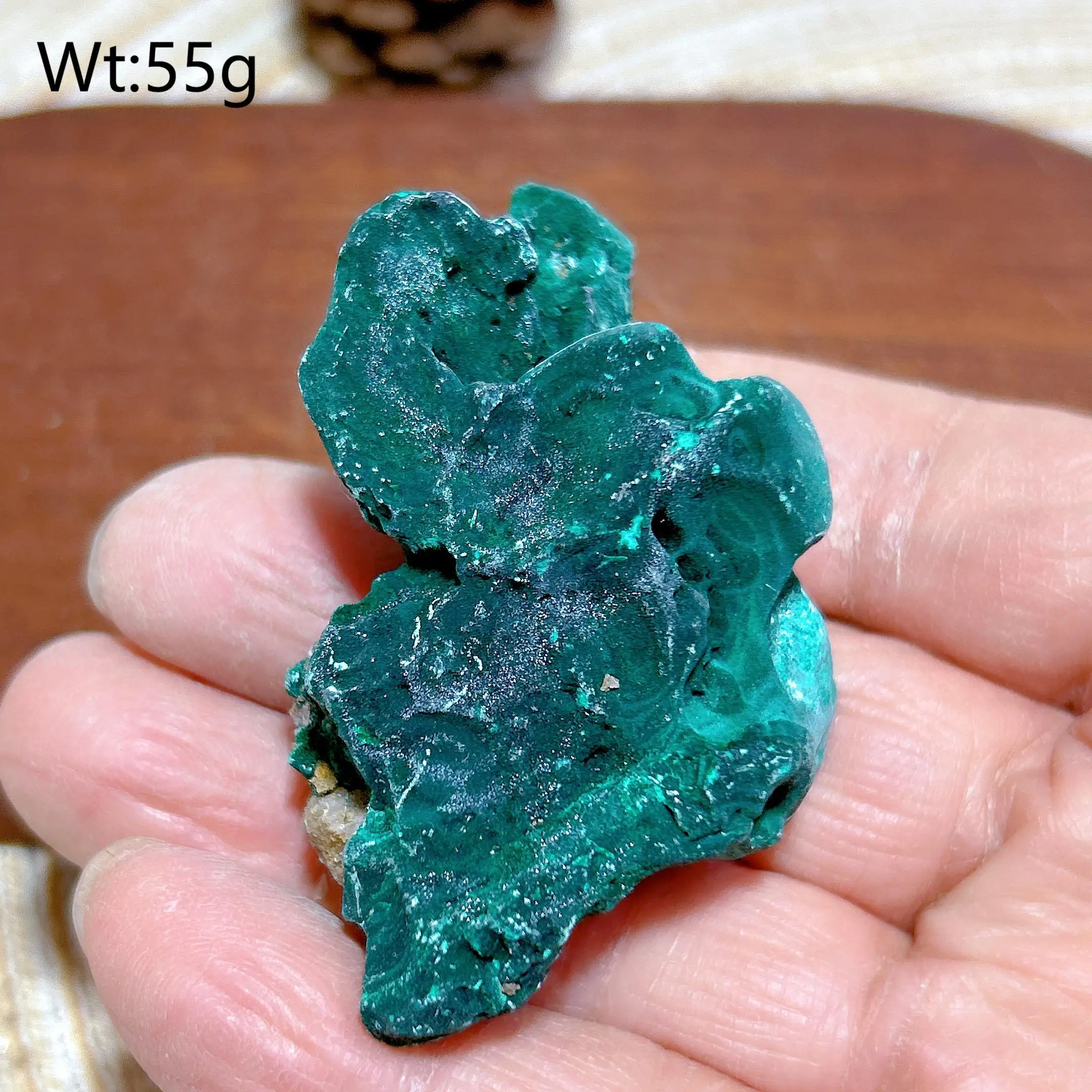 

Необработанный камень кошачий глаз