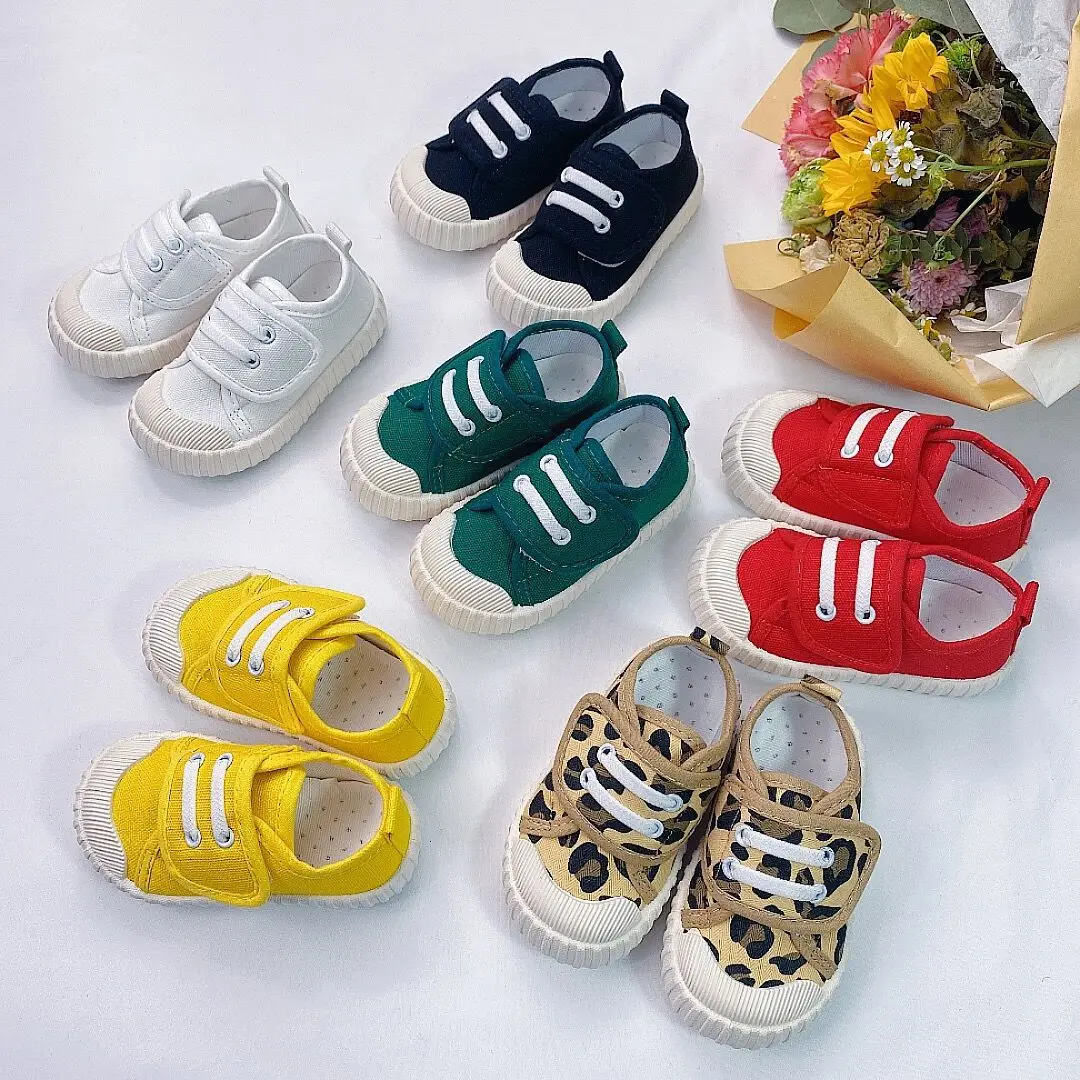 Children's canvas shoes 2023 spring and autumn new boys  girls small white shoes small and medium kids infants  toddlers shoes