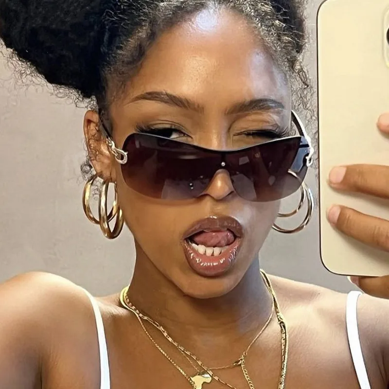 

Luxury Oversized Black Wrap Around Sun Glasses Men Fashion Punk Vintage Rimless Square Sunglasses Women Y2K Lentes De Lujo Mujer