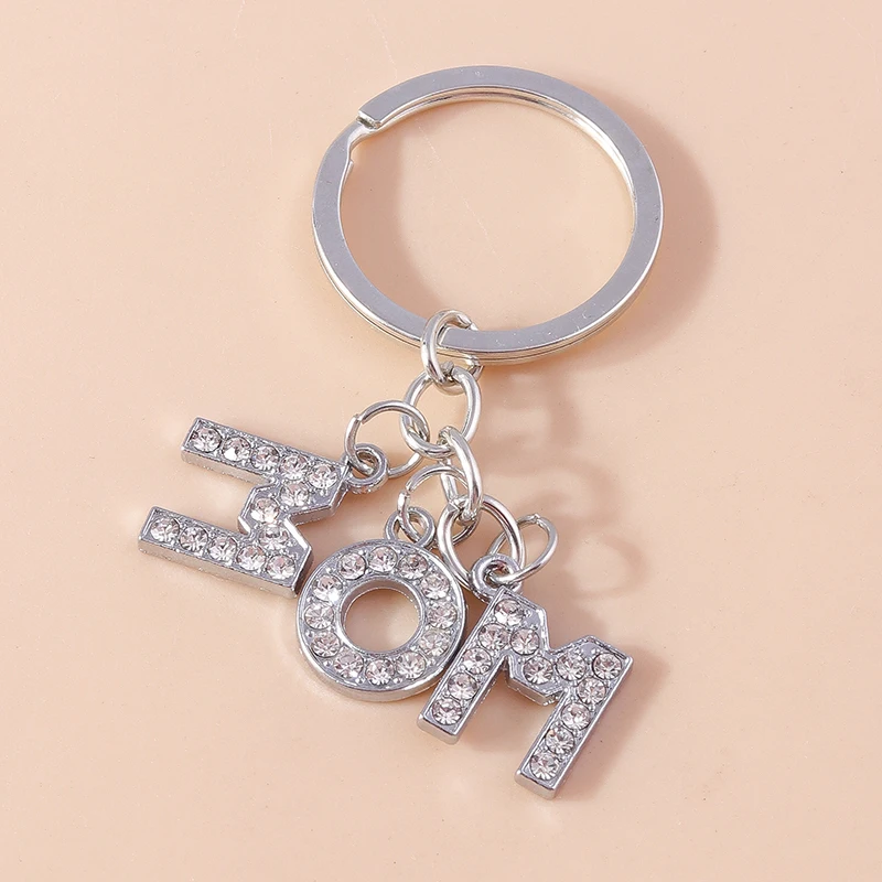 

Cute Keychains Crystal MOM Letter Charms Keyrings Souvenir Gifts for Women Men Car Key Handbag Pendants Key Chains DIY Accessory