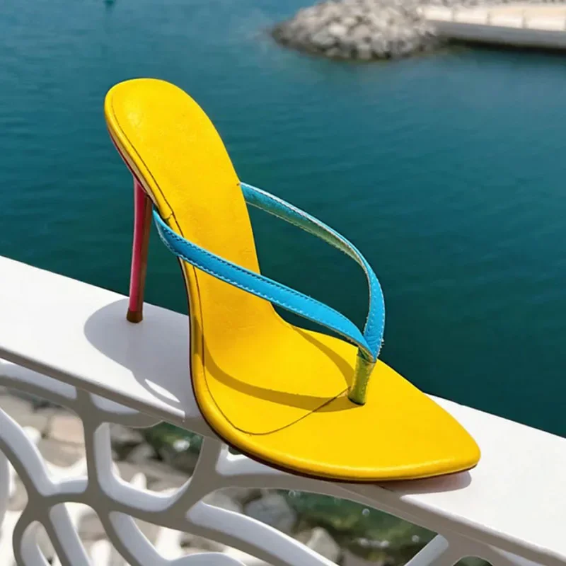 Arden Furtado Летние шлепанцы на тонком каблуке с открытым носком Разноцветные очень