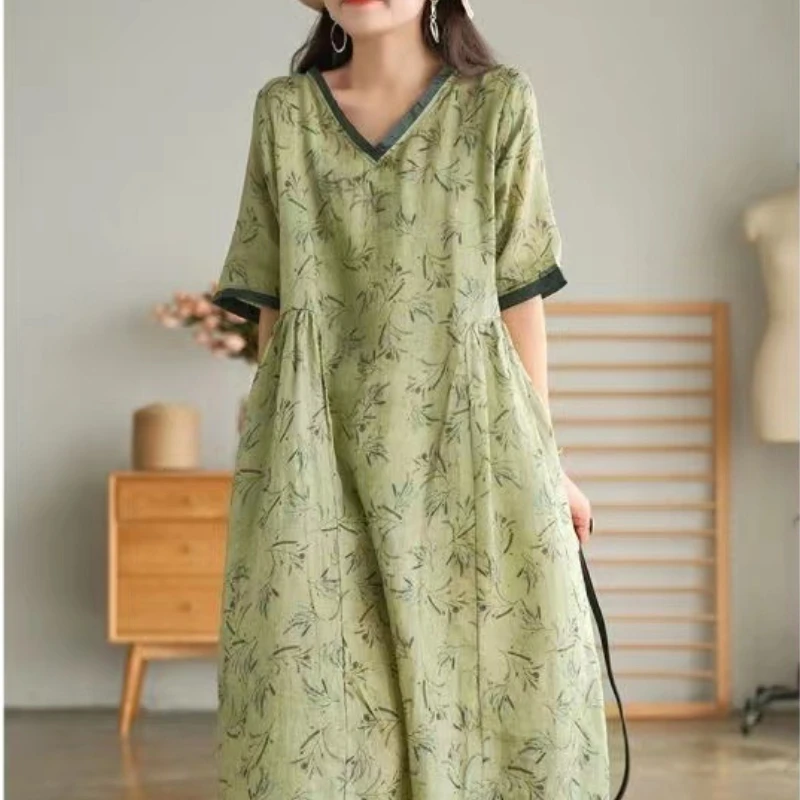 

Literary and artistic retro floral cotton linen short sleeved dress new loose high waist large swing A-shaped dress