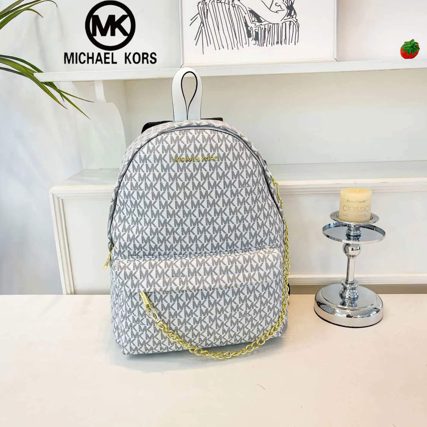 Фото Коллекция женских сумок Michael Kors 2026: Новая модная модель Slater Medium – повседневный рюкзак для путешествий и сумка через плечо №1